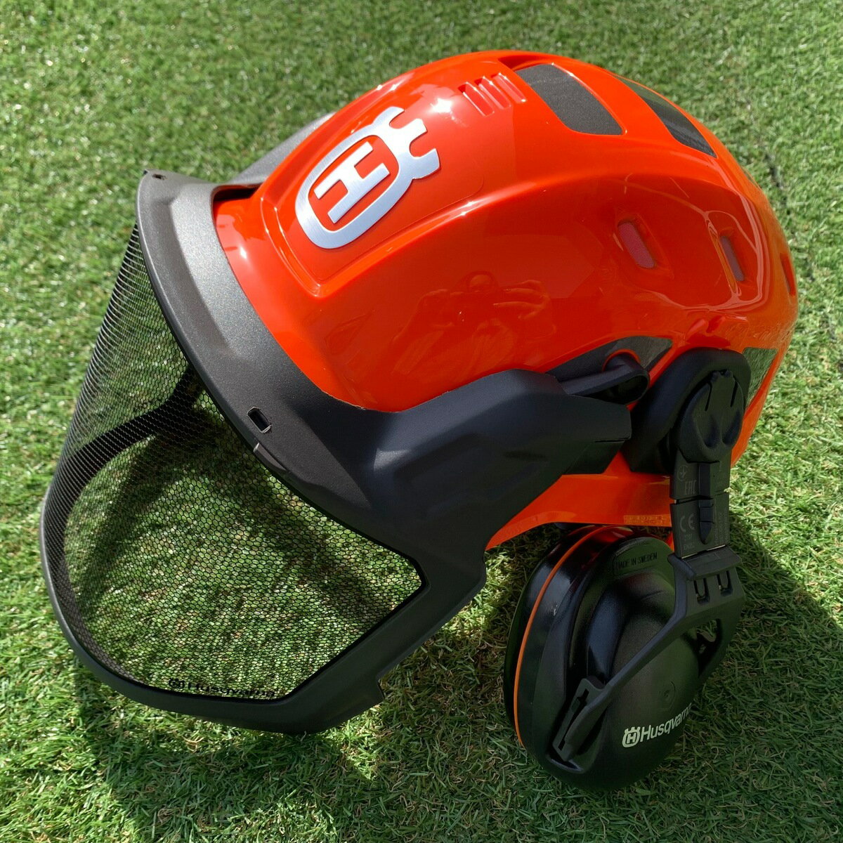 【ハスクバーナ正規販売店】ヘルメット　テクニカル　H300　林業用　軽量ヘルメット　Husqvarna