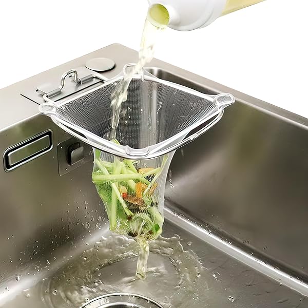 【送料無料】三角コーナー ステンレス鋼 ステンレス製のフックを装備 折りたたみ スペース いらず 水切りネットホルダー 使い捨て 水切り袋ホルダー キッチン シンク 水切りラック 生ゴミ受け入れ 手持分解洗う 5年間用 大きな開口 15.8*19CM