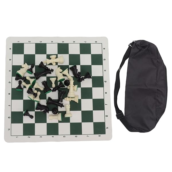 【送料無料】国際チェスセット チェス駒 折りたたみ可能 32個のチェス駒 黒と白のデザインのチェスピース ノンスリップ設計 PU模擬レザーチェス盤付き 子供 家庭 娯楽ゲーム 教育玩具チェス 収納バッグ付き