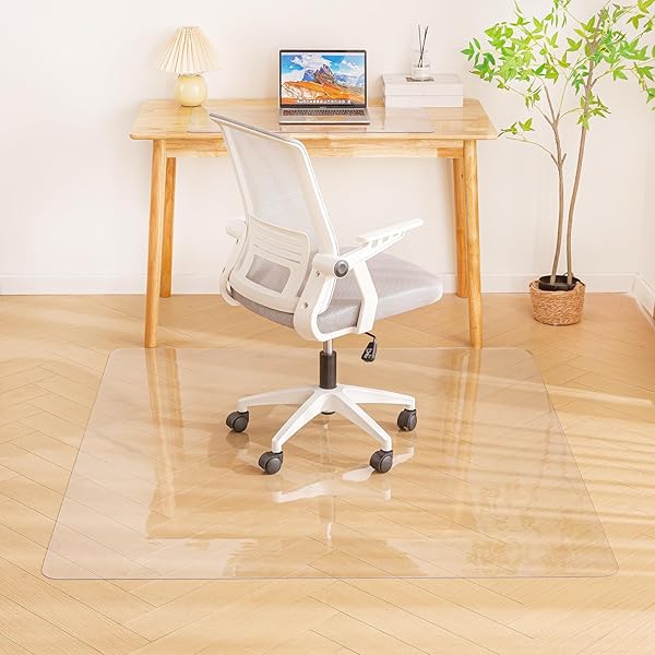 【送料無料】ダイニングマット 透明 床保護マット チェアマット 特大サイズ 超大判 PVC クリアマット フローリング/畳/床暖房対応 傷や汚れからカンタン保護 チェア 床傷防止 カスタマイズ可能なサイズ (厚さ 1.5mm,100x120cm)