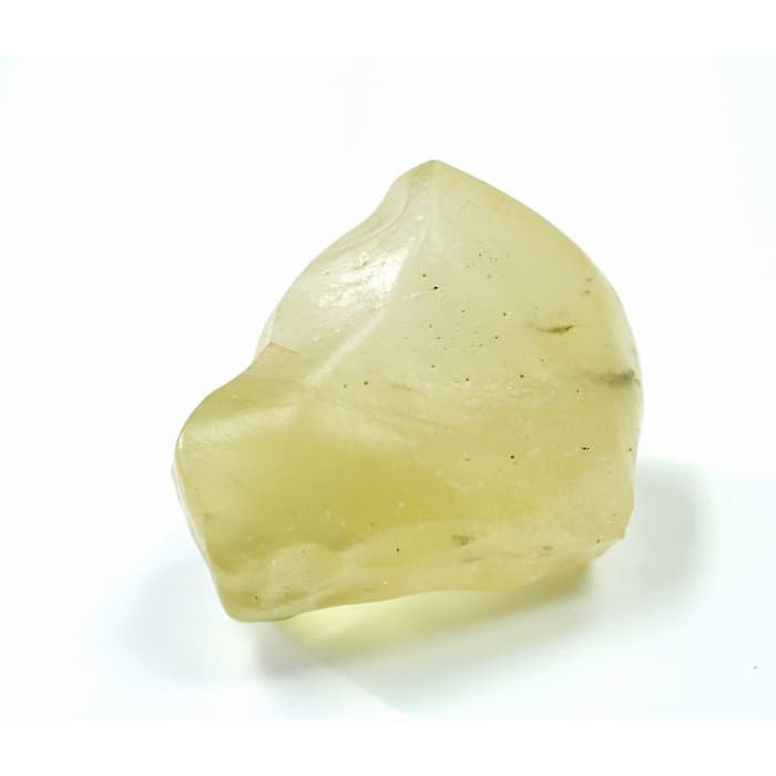 リビアングラスについてリビアングラスは約2900万年も前に隕石が地表に衝突した際に、地表にある物質が高熱で溶けて形成されたとものと考えられています。 エジプト・リビア砂漠で産出されるため、その名前がつきました。 リビアングラスはモルダバイト...