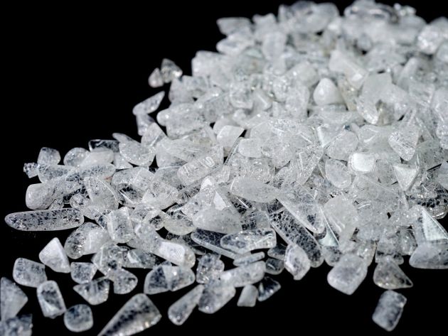 クラック水晶 さざれチップ 100g | 細石 浄化 パワーストーン エネルギーチャージ 空間 浄化 天然石　スマッジング LUCAS ルカス クレンズ