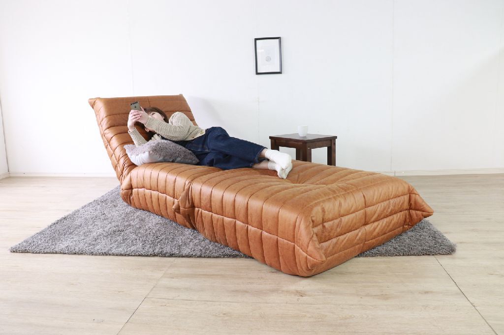 Separate Sofas - リクライニング　リラックスソファ　7段階リックライニング　ブラウンソファ　ダークブラウンソファ　スツール付きソファ