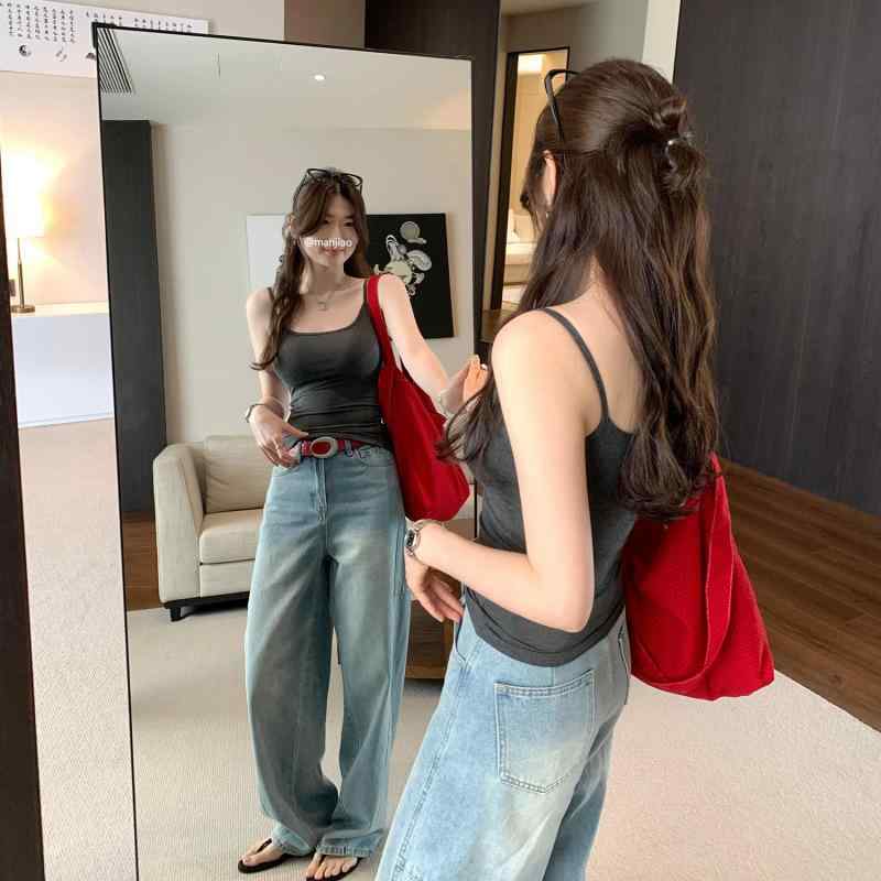 ・スタイル: 通勤・形状: 修身・柄: 無地・流行要素: ニット・素材: 95%以上・カラー展開: ダークグレー、ブラック、ホワイト、ブラウン・サイズ展開: S、M、L、XL・肩帯: Y型