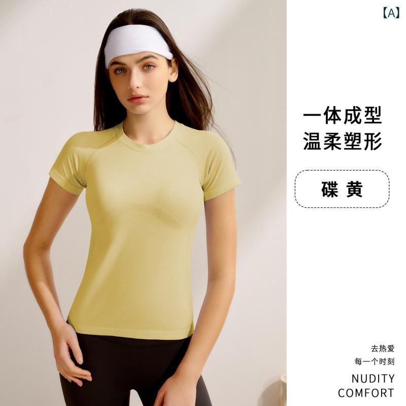 ・カテゴリ: Tシャツ・機能: 吸湿排汗・柄: 無地・素材: ナイロン100%・裏地: ナイロン100%・対象性別: 女性・袖丈: 短袖・着用方法: プルオーバー・衣丈: 腰丈・版型: タイト・対象: 青年女性・カラー展開: バタフライイエロー、アンゴラレッド、ソフトミストパープル、ベイクスホワイト、スウィートライラックピンク、ロータスパウダーカラー、ソルトウォーターブルー、ブルーグレイ、チェスナットブラウン、サンドストーンブラック・サイズ展開: S、M、L、XL・用途: ランニング、フィットネス、スポーツファッション