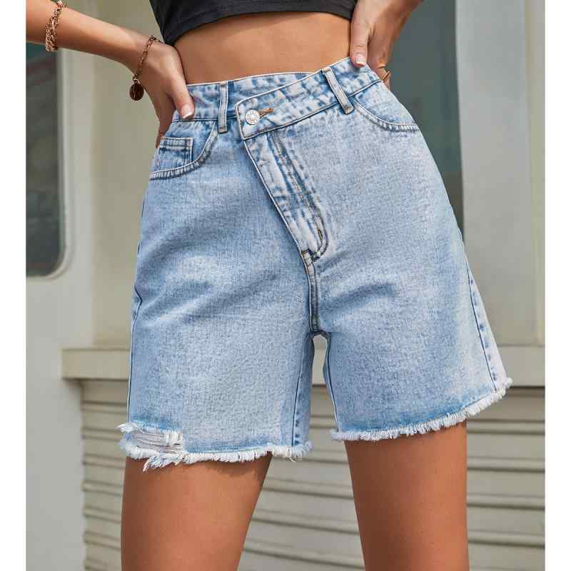 Rakuten - レディース デニム ショートパンツ ハイウエスト ワイドシルエット スリム効果 毛羽立ち コットン素材 ポリエステル混 直筒型 ミッドウェイト 水洗加工 ノンストレッチ 気質 通勤用 普段使い 英倫スタイル 気質 優雅 ライトブルー ブルー ダークブルー