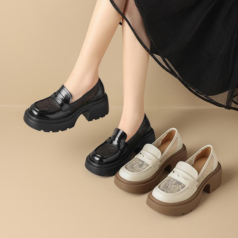 Rakuten - レディース 厚底 ローファー メンズ風 透湿 網目 素材 切り替え 女性用 ラバーソール 軽量 PVC 底 低カット ラウンドトゥ 6-8cm ヒール イージー オン セット イン シューズ 日常 普段使い カジュアル スタイル 夏 春 秋 通年 ブラッ