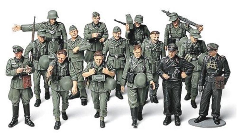 タミヤ 1/48 ミリタリーミニチュアシリーズ No.30 ドイツ陸軍 歩兵行軍セット プラモデル 32530
