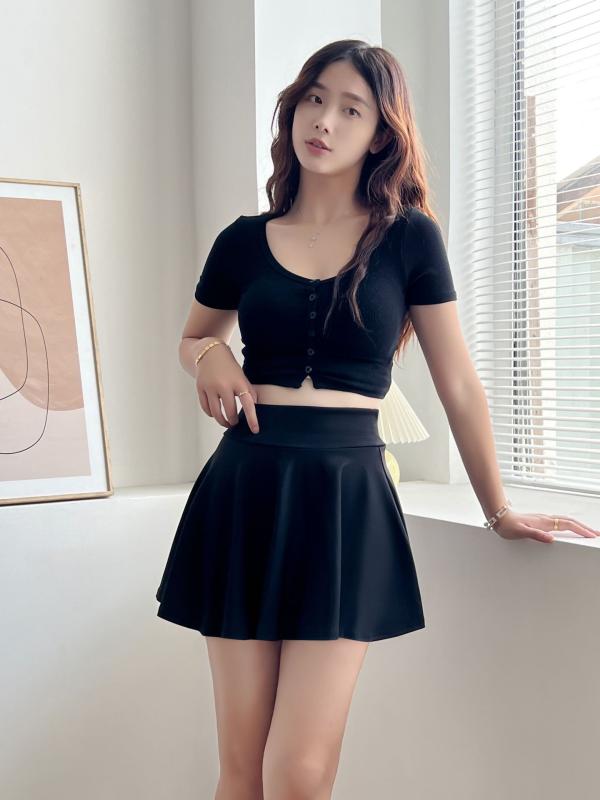 Rakuten - レディース スカート 半身裙 Aライン ハイウエスト 膝上丈 ビッグサイズ 女性用 修身シルエット スリムライン 伸縮性 ポリエステル 再生繊維 混紡 ブラック ワインレッド ネイビー レッド かわいい 甘め フレッシュ 気質 優雅 通勤 普段使い 四季