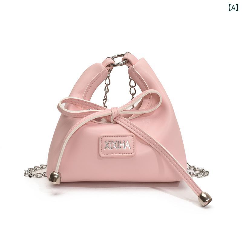 乐天商城 - ミニ バッグ 女性用 かわいい 蝶結び チェーン 斜め掛け 肩掛け プー素材 軽量 通気性 コットンライニング 無地 ステッチ 切り替え ピンク 赤 白 ブラウン シルバー ブラック 夏 日常使い 子供服 コーディネート アクセサリー 財布 小物入れ