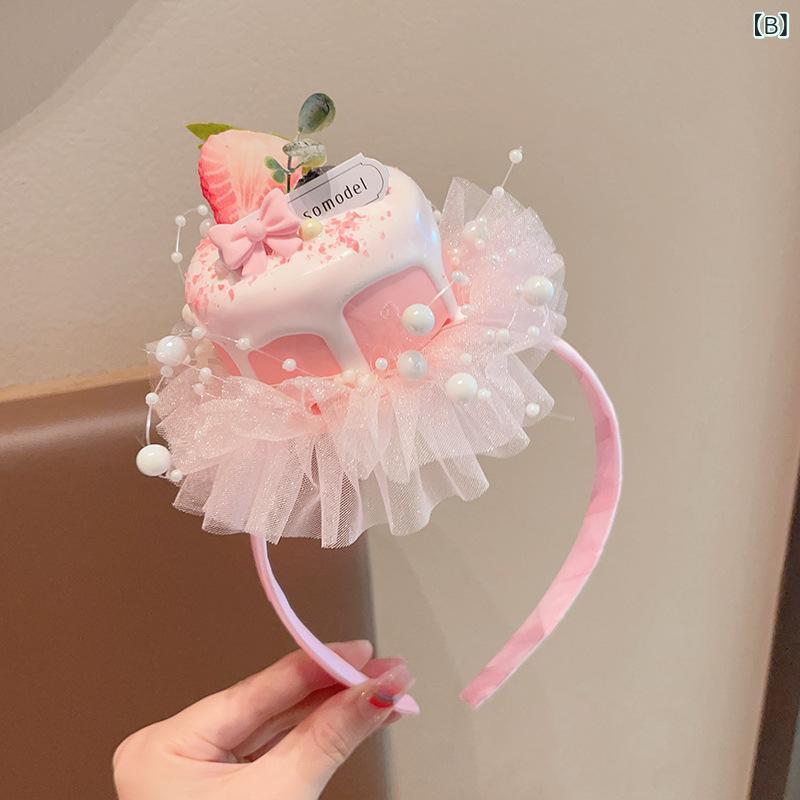 子供用 女の子 ヘアバンド かわいい 誕生日 帽子 頭飾 ピンク ケーキ デザイン 網纱 レース 装飾 プリンセス スタイル プラスチック 樹脂 素材 3-6歳 6-10歳 向け 誕生日パーティー アクセサリー 2