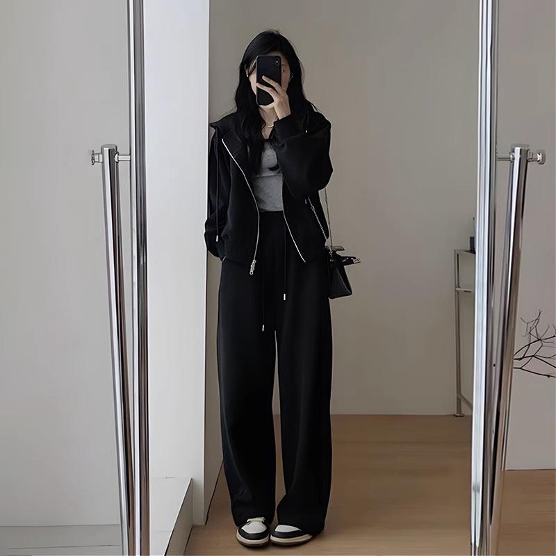・カラー展開: 卡其色、黒色・サイズ展開: S、M、L、XL、XXL、XXXL、4XL・スタイル: 休闲风・袖型: 公主袖・袖丈: 长袖・主な素材: 氨纶・主な素材含有量: 30%以下