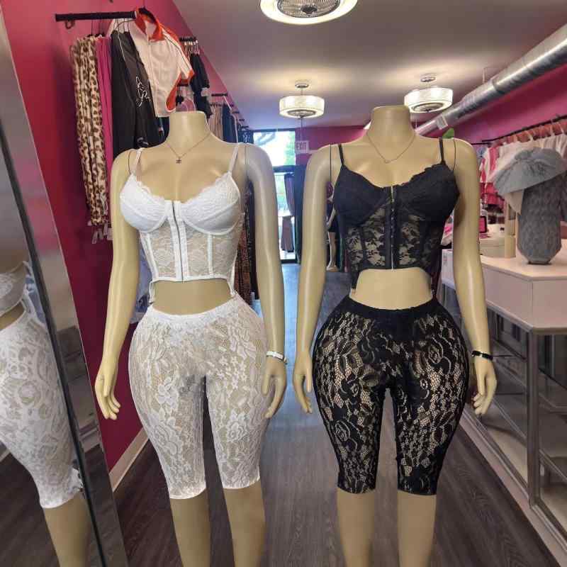レディース セクシー レース ショートパンツ トップス 2点セット 切り替え デザイン 長袖 ブラック ホワイト 涤纶 混 伸縮性 軽量 街頭スタイル 普段使い 春夏 向け クロップド トップス ハイウエスト ショートパンツ 組み合わせ 甘め フェミニン