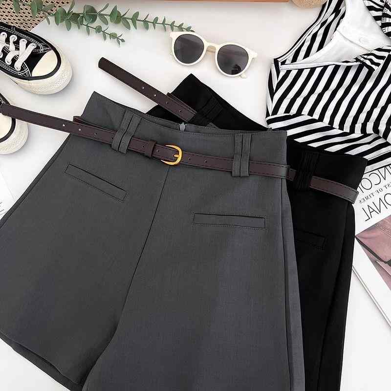 レディース ハーフパンツ 西装風 デザイン ファッション 百搭 高腰 スリム 効果 ワイドレッグ ストレート シルエット ポリエステル 素材 ブラック グレー カーキ 春夏 私服 御姐スタイル 普段使い 軽量 通勤 コーディネート 切り替え ディテール