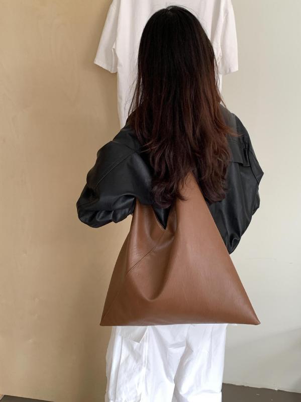 トートバッグ 女性用 通勤風 極簡 高級感 百搭 大型 褶皱 デザイン 枕頭型 シングルショルダー 日常使い PU素材 ブラウン 米白 ブラック 春夏 軽量 中偏軟 車縫線 開口式 携帯ポケット ジッパー内ポケット クロスボーダー スタイル 涤纶裏地