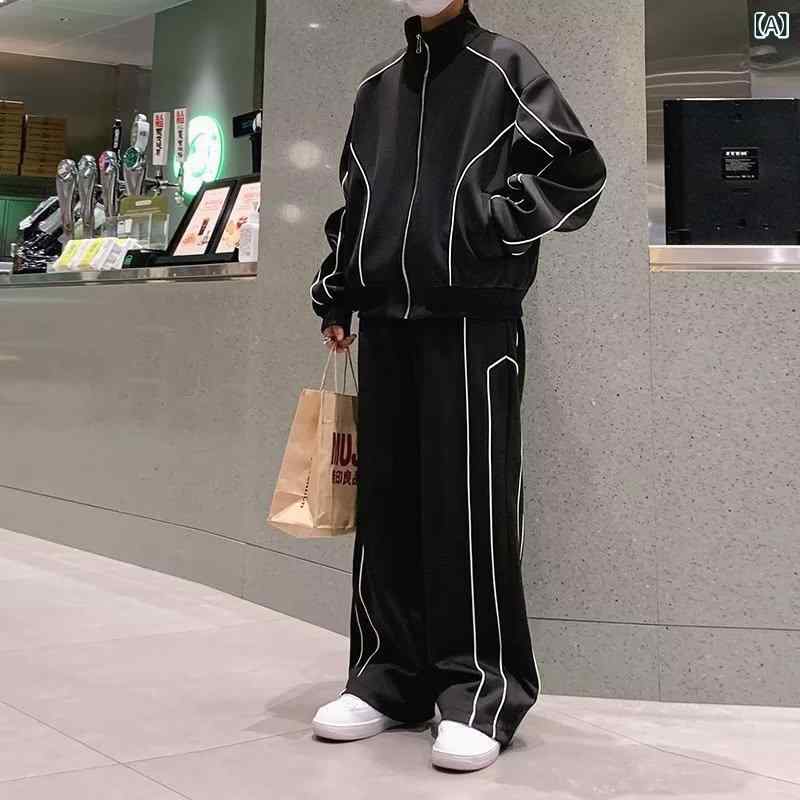 ・スタイル: 高街・厚さ: 普通・パンツ丈: 長パン・上衣スタイル: 外套・袖丈: 長袖・フード: なし・素材名: 化繊混紡・主素材: ポリエステル95%・シーン: 休闲・カラー展開: ブラック、ホワイト・サイズ展開: M、L、XL、XXL、XXXL・カテゴリ: メンズカジュアルセット