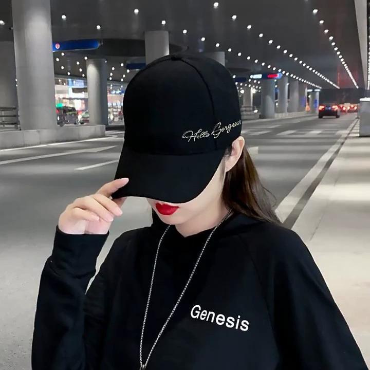 キャップ 女性用 通年 韓国風 トレンド ベーシック キャップ 夏用 顔隠し 日よけ 紫外線カット 風防ぎ 遮光 棒球帽 スタイル ブラック ホワイト ピンク ベージュ 均一サイズ 軽量 速乾 ピーナップルファブリック 機械刺繍 シンプル スポーツ ファ