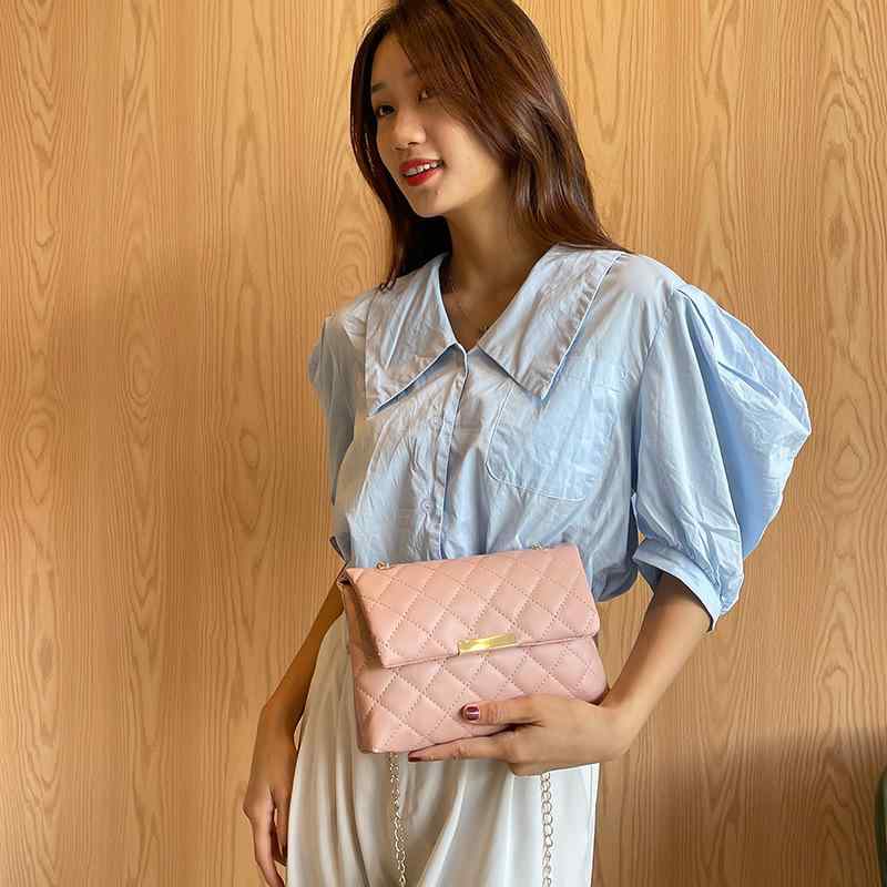 バッグ 女性用 菱格 チェーン ショルダー 刺繍 ミニ ハンドバッグ 斜め掛け 横型 方形 合成皮革 PU 車縫い 流行 クロスボーダー スタイル 磁扣 開閉 日常 普段使い 単肩ストラップ 中間硬さ ソフト 立体ポケット ブラック ホワイト グリーン