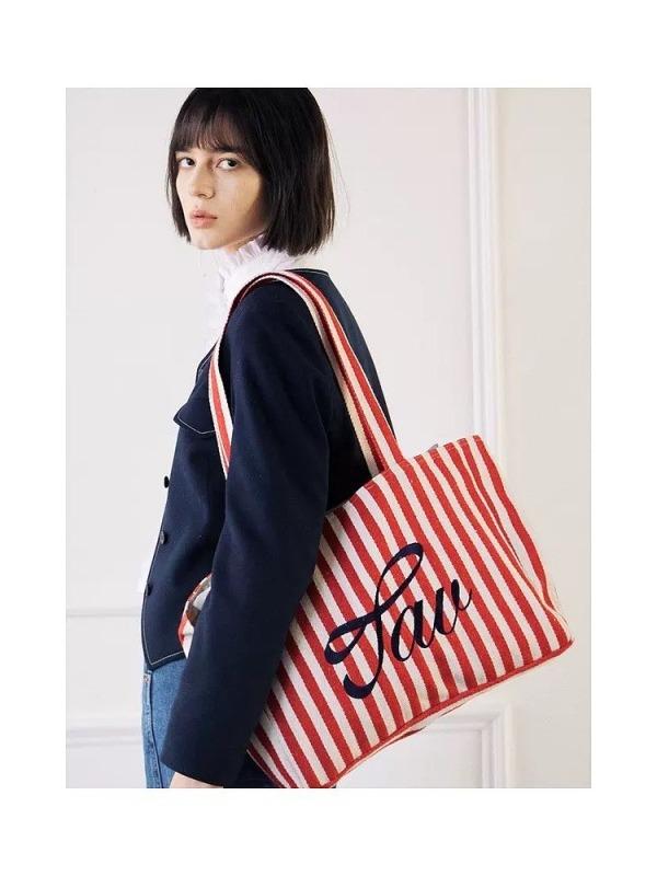 トートバッグ 女性用 通勤用 大容量 シングルショルダー 帆布素材 刺繍 アルファベット ストライプ柄 軽量 日常使い ストリートファッション 肩掛け 収納力 夏向け ブルー系 レッド系 切り替えデザイン カジュアルスタイル