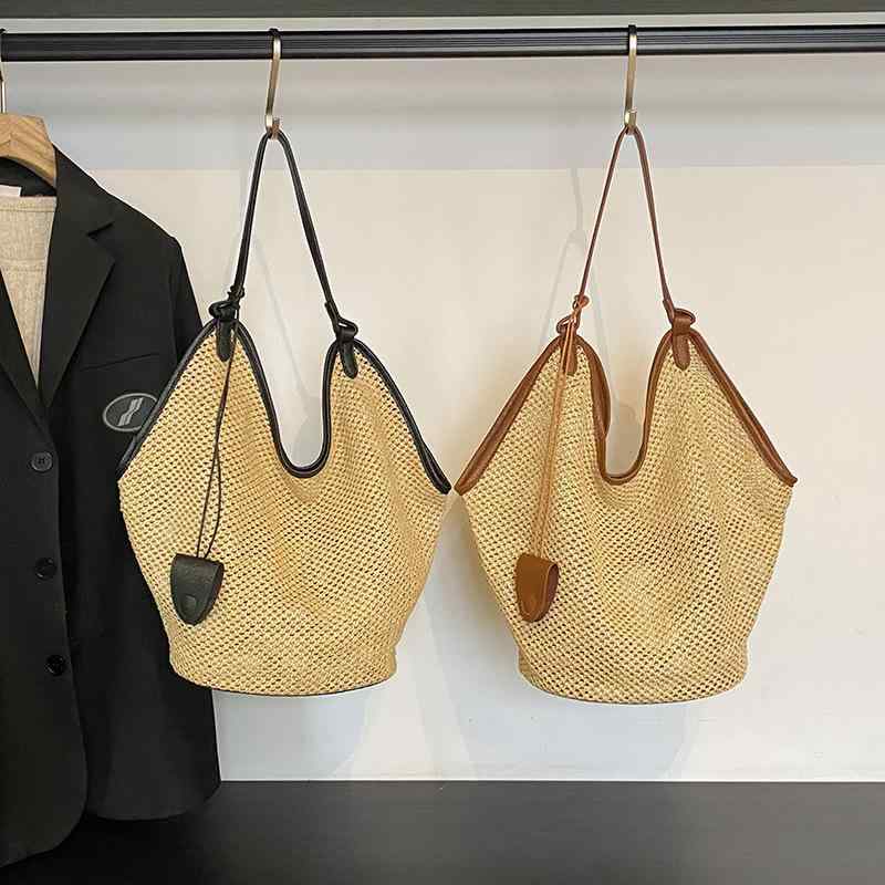 バッグ 女性用 草編み 大容量 軽量 トートバッグ ショルダーバッグ ハンドバッグ 夏用 春夏 横型 方型 中サイズ 黒 ブラウン ストリートファッション 車縫い 菱格 ジッパー開閉 内部ジッパーポケット 携帯ポケット カードポケット ダブルショルダー