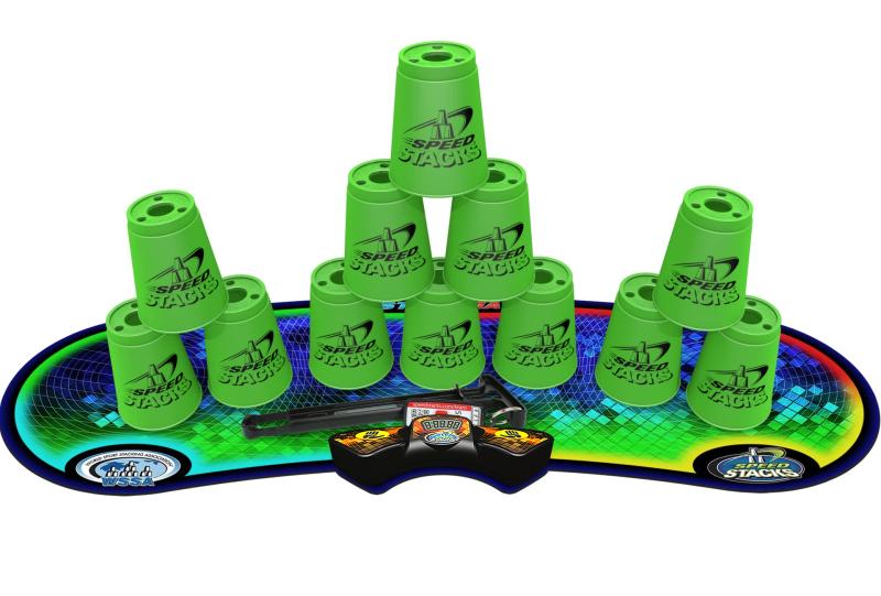 スピード スタック スタッキングカップ Speed Stacks Sport Stackingインポート商品並行輸入品のため、箱などに傷、かすれ等がある場合があり、ギフト・コレクションには不向きな場合があります。