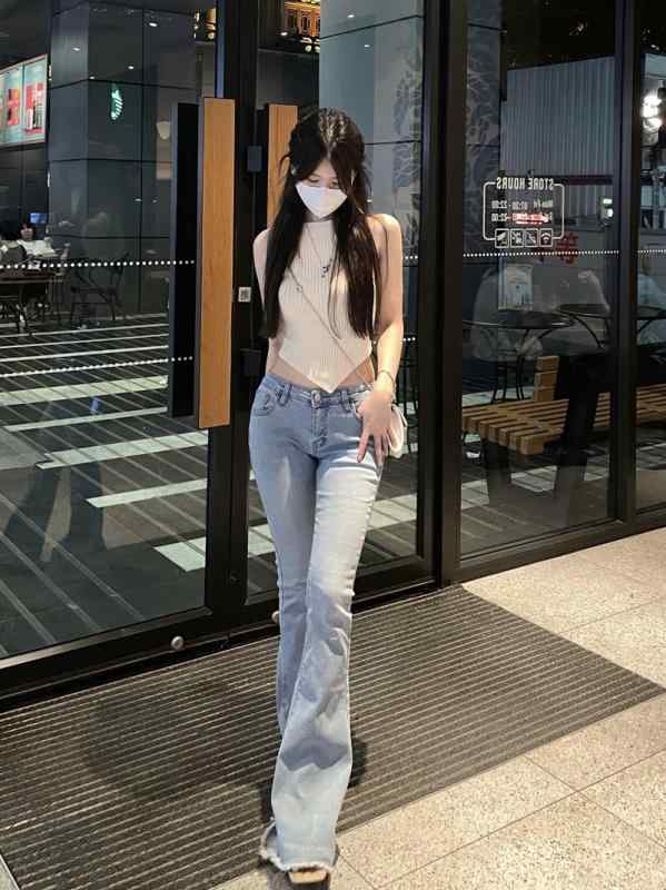 レディース 牛仔パンツ 微喇 長ズボン ハイウエスト 高弾性 修身 スリム フレア デニム 綿 素材 薄手 ボタン デザイン ミッドライズ 伸縮性 街頭 潮流 甘め 清新 スタイル 軽量 吸湿速乾 夏 春夏 ライトブルー グレー カラー 普段使い 通勤用(4.0)