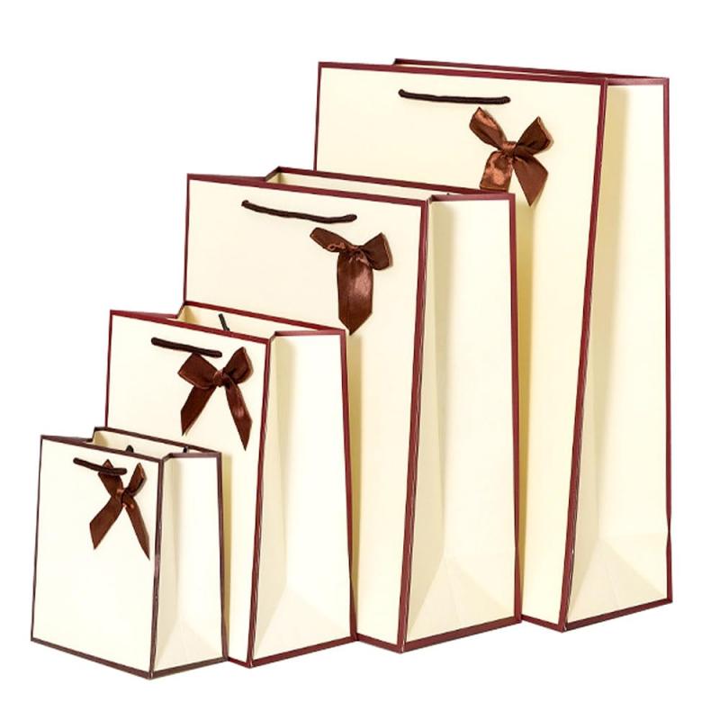 moin moin ラッピング ギフトバッグ 手提げ袋 紙袋 31.7×25.3×9.7cm 10枚 訳アリ ワケアリ 大容量 B品 徳用 (シンプルクリーム×ブラウンライン・リボン) ハイピング 縁取り おしゃれ ベージュ イエ