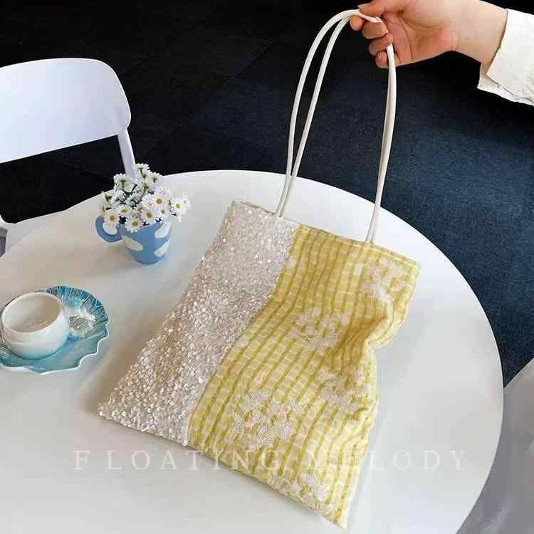 トートバッグ 女性用 春夏 黄色 格子柄 ヒョウ柄 刺繍 ピンク系 切り替え セクシー 軽量 ポリエステル 再生繊維 接触冷感 横型 方形 ソフト素材 シングルショルダー ハンドバッグ 街頭ファッション トレンド 日常使い カード収納 オープン ポケット