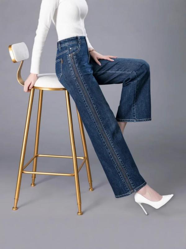・主な素材: 綿70-80%・スタイル: ストリート・カテゴリ: ジーンズ・パンツ形状: ストレートパンツ・パンツ丈: ロング・ウエスト: ハイウエスト・厚み: 厚手・カラー: ダークブルー・サイズ展開: 26、27、28、29、30、31、32、33、34・流行要素: 刺繍、水洗、ブリーチ・伸縮性: ややあり・デザイン風: デニム
