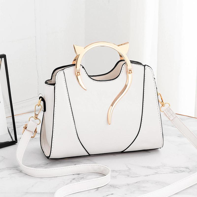 VANESSA BRUNO - 斜めがけ バッグ 女性用 ハンドバッグ トートバッグ ショルダーバッグ 猫型 猫耳 猫柄 横型 方形 中型 大容量 韓国風 ファッション 気質 かわいい 緑 黒 赤 ベージュ ピンク 純色 プル素材 ポリエステル内張り ジッパー開閉 硬め シングルストラ