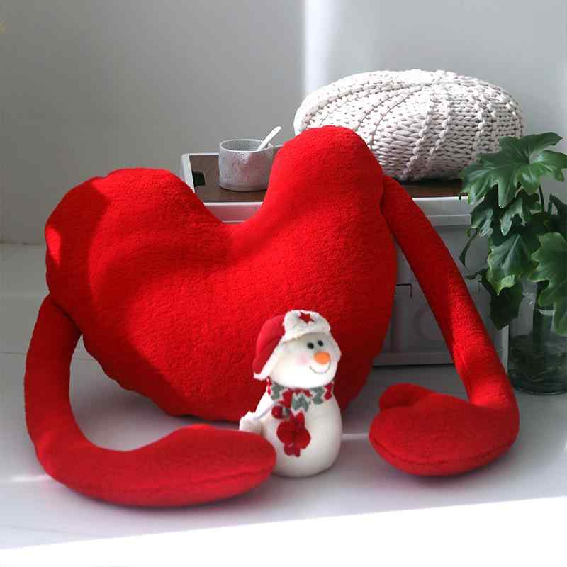 抱枕 かわいい 赤 ハート柄 羊毛風 ふわふわ クッション 赤いハート モダン シンプル インテリア ソファ用 ベッドルーム用 日常使い 柔らかい 詰め物 PPコットン 50x60cm 切り替えデザイン 赤系 ユニセックス 居心地良い ラグジュアリー ホ