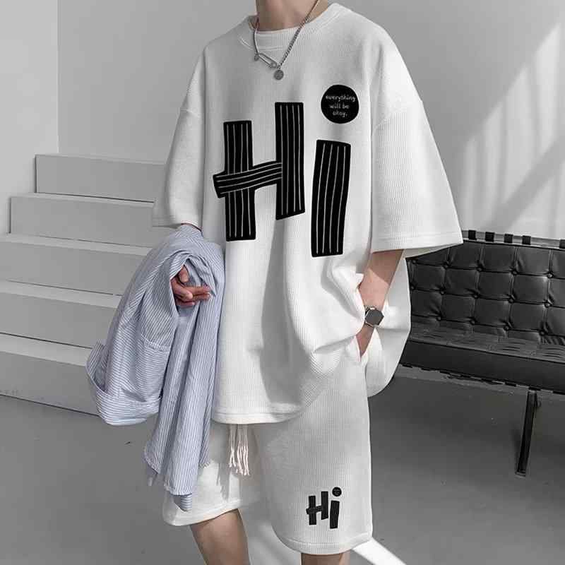 乐天商城 - メンズ セットアップ ワイドパンツ セット 夏 薄手 化繊混紡 ポリエステル トップス 半袖 Tシャツ ミッドレングス ショーツ スポーツ スタイル カジュアル 日常使い ゆったり 大きいサイズ プリント 柄 ホワイト グレー ブラック