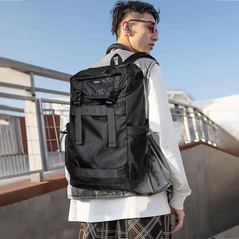バックパック メンズ レディース 男女兼用 軽量 大容量 ナイロン 20-35L 15.6インチ ノートPC収納 防泼水 純色 ブラック 都市 シンプル 縦型 スクエア 弧形肩帯 背負いやすい 肩パッド 印花 トレンド キャンパス 大学生 高校生 中学生