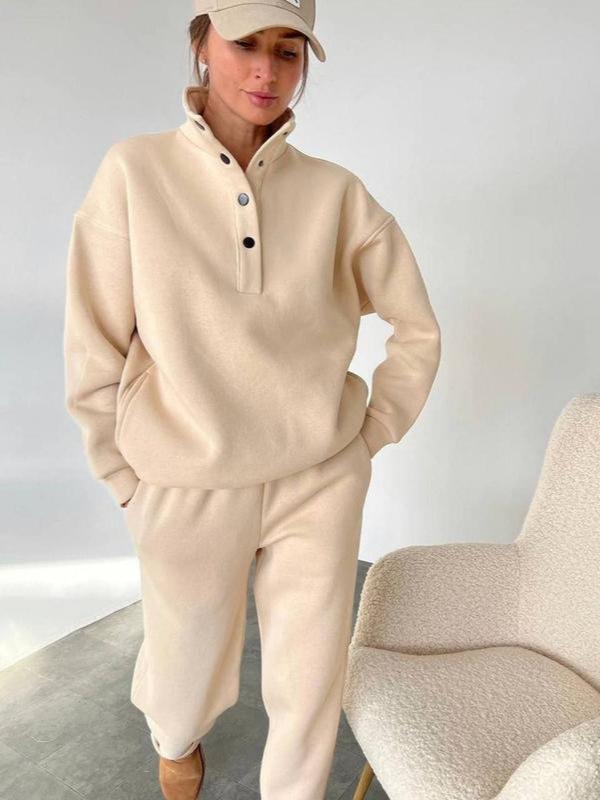 レディース 秋冬 セットアップ 長袖 立襟 ボタン フーディー ワイドパンツ トレーナー ロングパンツ ポリエステル ストレッチ ゆったり シルエット 街着 コーデ 杏色 赤 気質 スタイリッシュ ファッション トレンド 日常使い 快適 素材 吸湿性 速