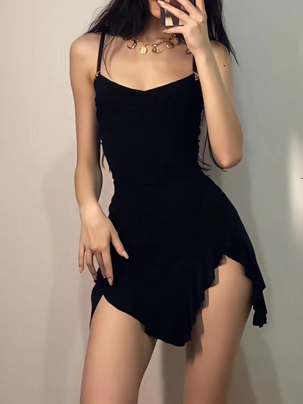 乐天商城 - ワンピース 女性用 黒 セクシー 修身 包みこみ 短め 吊り紐 無袖 方領 中腰 不規則 切り替え 立体 装飾 ポリエステル ポリエステル混紡 春夏 プライベート スタイル ラウンジ フィット スリット スカート シルエット デザイン ユニセックス ボデ