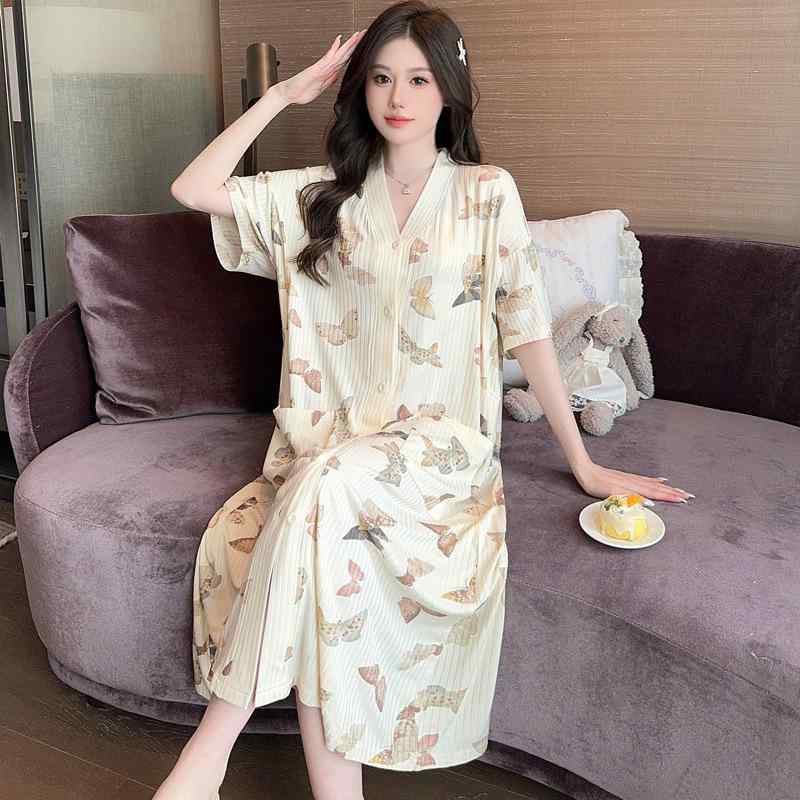 寝間着 レディース マタニティ パジャマ ワンピース ロング丈 授乳服 産前 産後 出産準備 部屋着 モダール素材 肌触り良い かわいい カジュアル ゆったり 快適 ルームウェア 妊婦用 授乳パジャマ・素材: モダール100%・スタイル: カーディガン、欧米風・袖丈: 五分袖・カラー展開: 42004, 42002, 42003, 42001・サイズ展開: L(45-60kg対応), XL(60-70kg対応), 2XL(70-80kg対応)・生地の厚さ: 薄手(121-140g/平米)