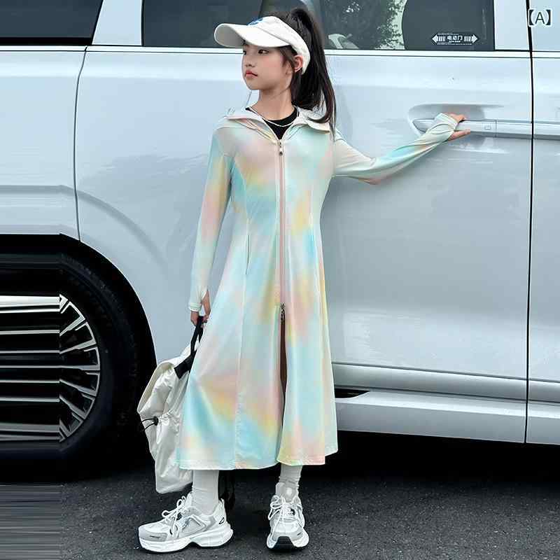 ・性別: 女童・対象年齢: 大童(13-16歳)・主な素材: ニロン78%・カラー展開: 彩色・サイズ展開: 120cm,130cm,140cm,150cm,160cm,170cm・フード: 有帽不可拆・機能: 防紫外線
