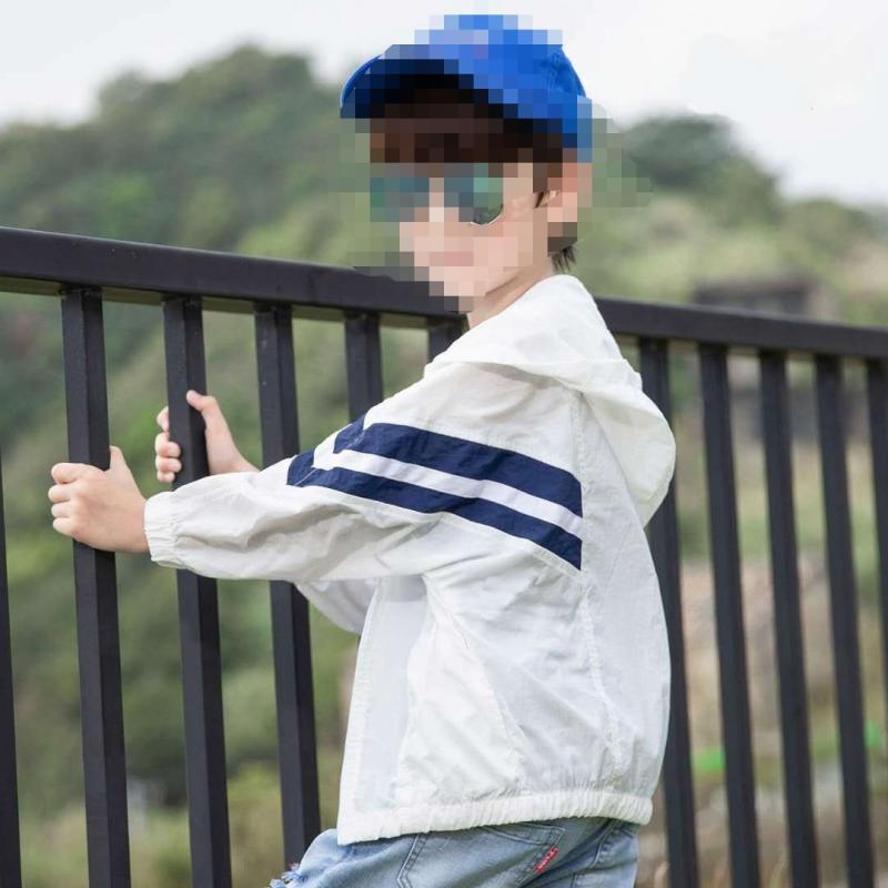 ・性別: 中性・対象年齢: 小童(4-6歳)・対象身長: 110cm,120cm,130cm,140cm,150cm,160cm・主素材: 涤纶・主面料成分: 亚麻・カラー: 白色・柄: 杠条・用途: 防晒衣・フード: あり・対象年齢: 中小童(3~8歳、100~140cm)