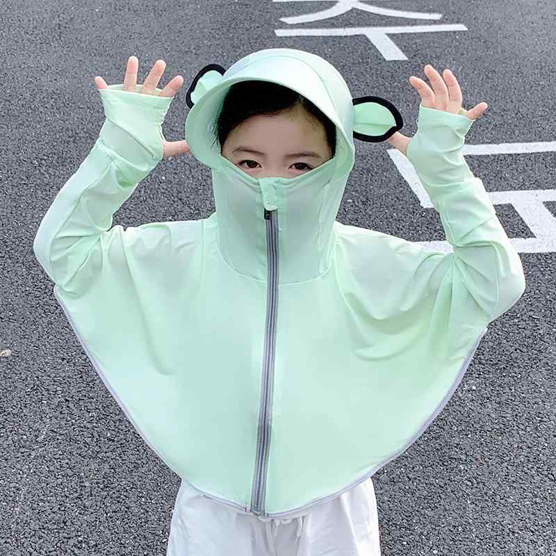 ・対象性別: 中性・対象年齢: 中童・対象身長: 100-120cm、121-140cm、150cm以上・主素材: ポリエステル・主素材割合: 70-80%・生地名: 南韓絲・重量: 250g・裏地: ポリエステル・フード: あり・機能: 透気