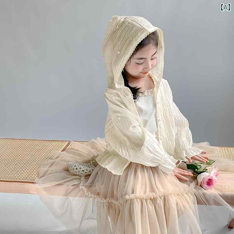 ・性別: 女童・対象年齢: 中小童(3~8歳、100~140cm)・素材: ポリエステル100%・重さ: 約500g・カラー: 米色・サイズ展開: 100、110、120、130、140・フード: あり