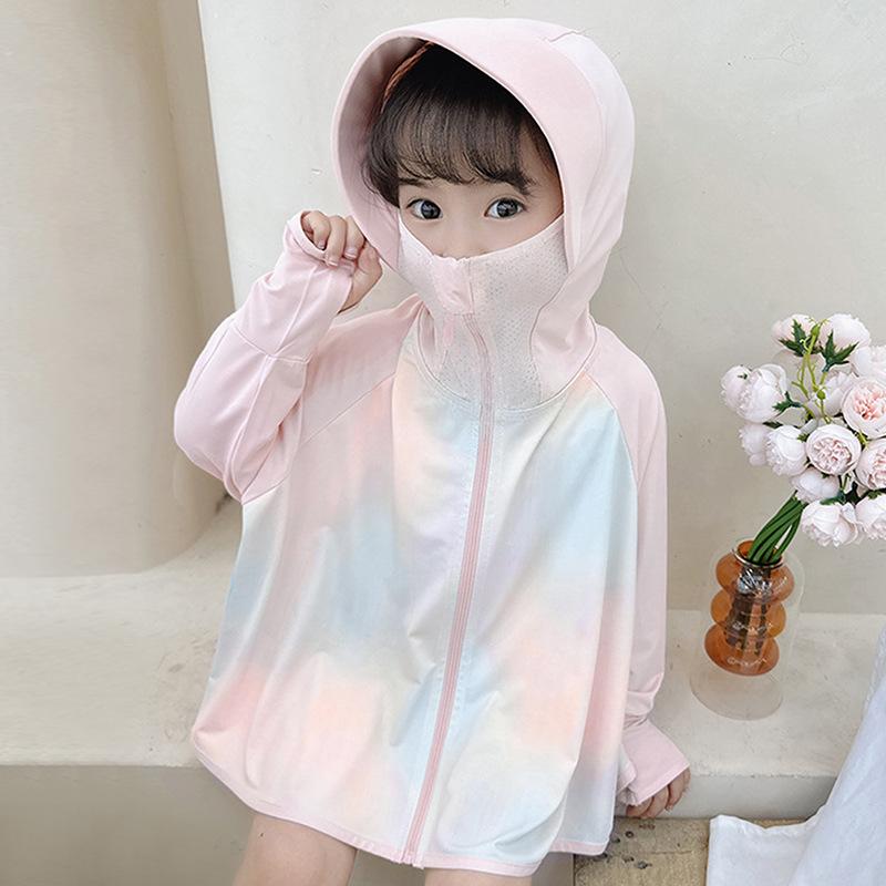 ・対象: 女児・年齢: 7-12歳・素材: ポリエステル92.5%・カラー展開: 彩色粉色、彩色白色、桃子派对、白色星球、藍色白熊、粉色、藍色、白色、紫色、渐变藍色、草莓、玫红熊、库洛米、柠檬・サイズ展開: 90cm、100cm、110cm、120cm、130cm、140cm、150cm、160cm・フード: あり・機能: 通気