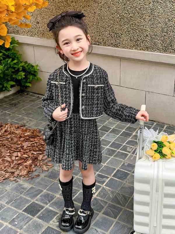 女児 春夏 トップス スカート セット かわいい 小香風 スタイル 長袖 ワンピース風 柔軟 ポリエステル 素材 普通厚 単排ボタン 白色 ブラック 3-8歳 90-140cm 通学 普段使い 伸縮性 吸湿速乾 かわいい デザイン ベビー 女の子 秋冬対