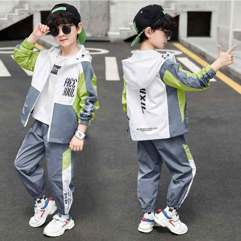 キッズ 男の子 春夏 秋冬 長袖 フーディー セットアップ 長ズボン セット 運動 スタイル 韓国風 かわいい かっこいい トレンド 化繊 ポリエステル 100パーセント 柔らかい 加工 普通 厚み 字母 パターン 長袖 フード付き 長パンツ 単排 ボタ