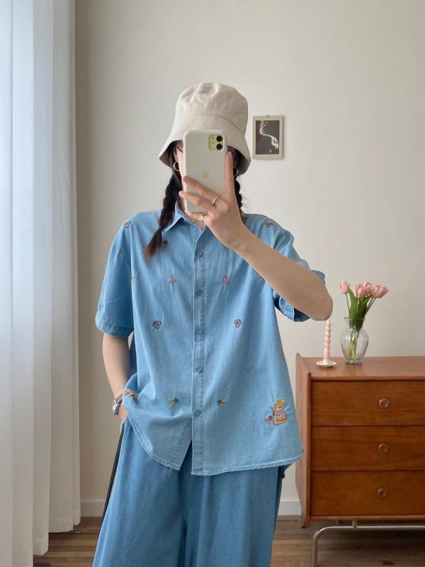 Other Jackets Jumpers - レディース 刺繍 デニム シャツ トップス 日系 かわいい 翻領 シングルボタン 半袖 ルーズフィット 刺繍 デザイン 深色 デニム ライト デニム コットン 混紡 素材 かわいい 風 甘め スタイル 清新 甘美 夏 トップス ゆったり シルエット 軽量