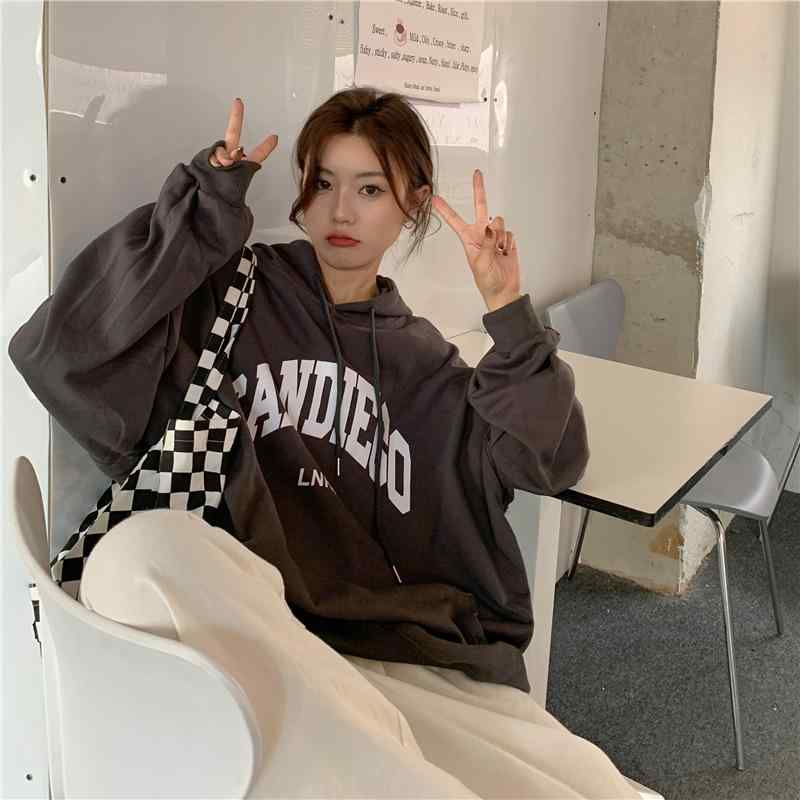 乐天商城 - レディース オーバーサイズ ゆったり フーディー 長袖 トップス シャツ コットン混紡 ポリエステル 接触冷感 薄手 丸首 セットアップ ワンピース風 ゆったりシルエット 中長丈 長袖 通常袖 プリント柄 文字柄 数字柄 赤 ブラック ホワイト ライトグ