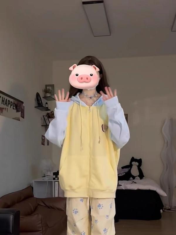 Rakuten - レディース フード付きパーカー かわいいベアプリント 春夏秋冬 切り替え ラグランスリーブ コットン混 伸縮性 ライトウェイト イエロー ホワイト ブルー カラー プリント柄 ロングスリーブ ポロカラ 薄手 厚手 タイプ 私服 スタイル ゆったりシルエッ