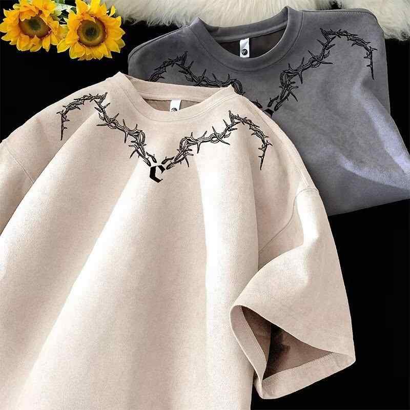 乐天商城 - Tシャツ メンズ 短袖 夏用 美式レトロ デザイン 鹿皮風フリース トップス ゆったり ルーズフィット 半袖 半袖Tシャツ 純色 丸首 セットインスリーブ 印花 クリエイティブプリント ポリエステル混紡 耐摩耗 軽量 免アイロン 杏色 ダークグレー ブラ