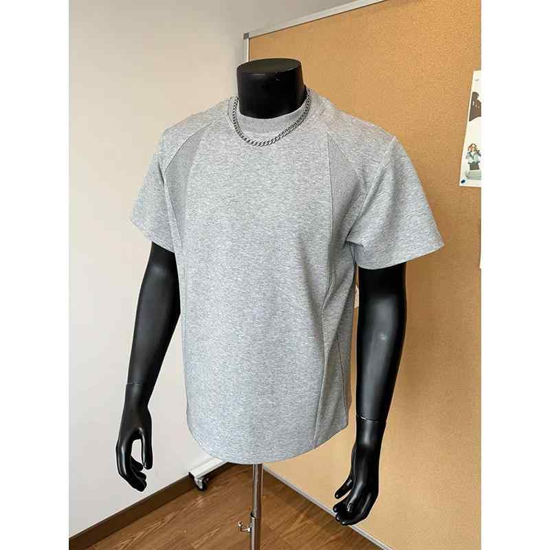 ・カテゴリ: Tシャツ・スタイル: 軽熟カジュアル・主な素材: ポリエステル91-95%・柄: 無地・版型: ワイド・袖丈: 短袖・ネックライン: クルーネック・袖型: スタンダード・厚み: 普通・カラー展開: ブラック、グレー・サイズ展開: M、L、XL、XXL、XXXL・重量: 250-300g・素材機能: 透気