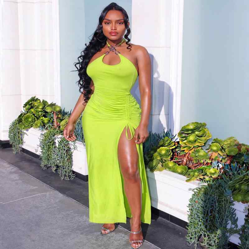 ワンピース レディース セクシー キャミソール 欧米風 ノースリーブ 背中あき スリット シャーリング ロング丈 パーティー デート リゾート 綺麗め おしゃれ 体型カバー 華奢見え