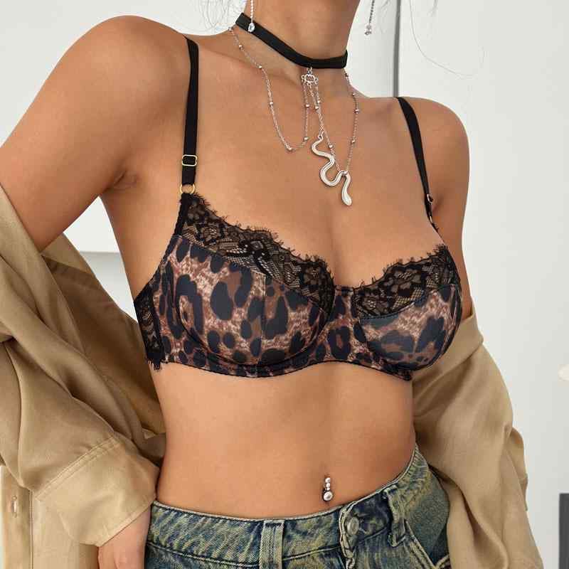 乐天商城 - ブラ 文胸 セット 女性用 夏 ヒョウ柄 薄手 セクシー レース インナー 大きめサイズ ギャザリング 3/4カップ ノンワイヤー 固定ストラップ 後3列フック 透気性 上持ち 防透け 大胸スリム ニット ポリエステル ブラック ホワイト ユース カジュ